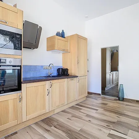Bagatelle Apartment